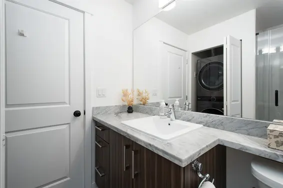 515 119 West 22nd Street, North Vancouver For Sale - image 24