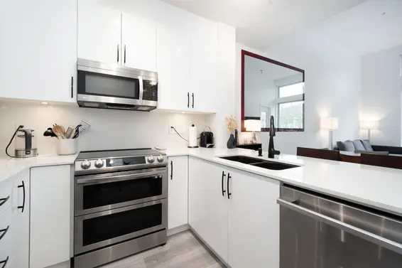 515 119 West 22nd Street, North Vancouver For Sale - image 9