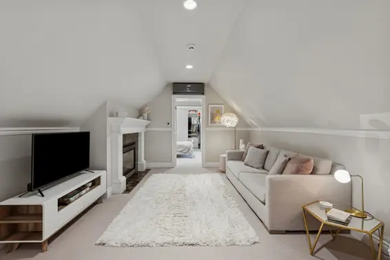 4081 Woodbury Avenue, North Vancouver For Sale - image 30