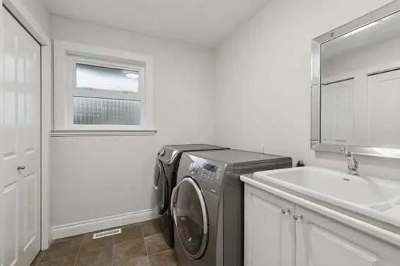 4081 Woodbury Avenue, North Vancouver For Sale - image 34