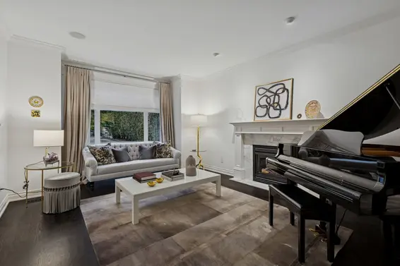 4081 Woodbury Avenue, North Vancouver For Sale - image 4