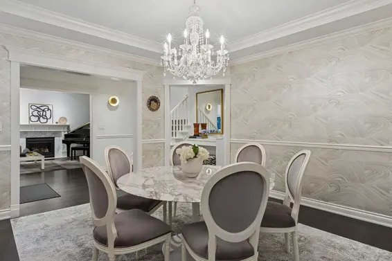 4081 Woodbury Avenue, North Vancouver For Sale - image 6