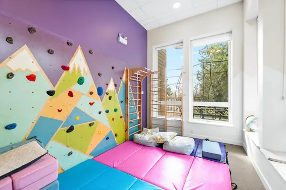 TH5 2137 Chesterfield Avenue, North Vancouver For Sale - image 35