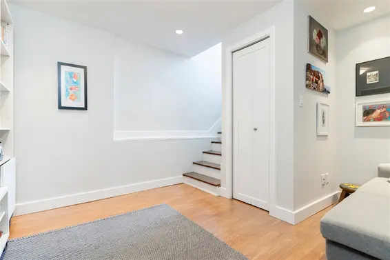 222 East 10Th Street, North Vancouver For Sale - image 26