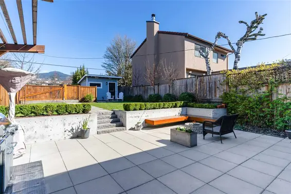 222 East 10Th Street, North Vancouver For Sale - image 35