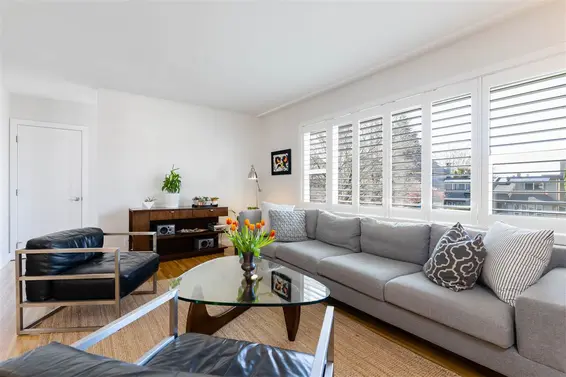 222 East 10Th Street, North Vancouver For Sale - image 5