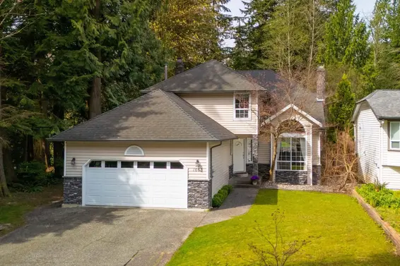 1663 Cascade Court, North Vancouver