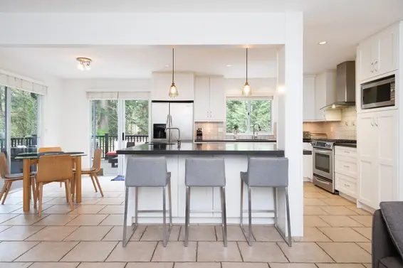 1663 Cascade Court, North Vancouver For Sale - image 7
