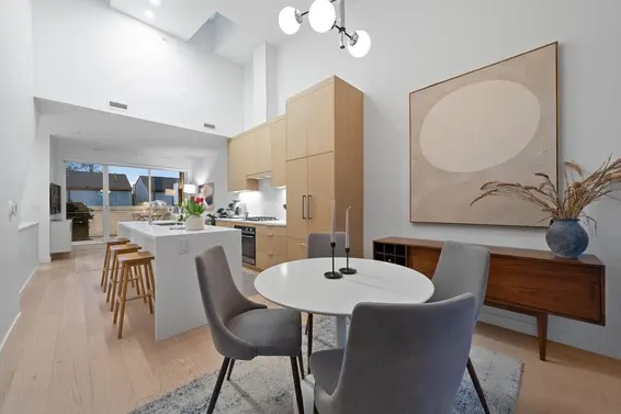 223 650 East 2nd Street, North Vancouver For Sale - image 15