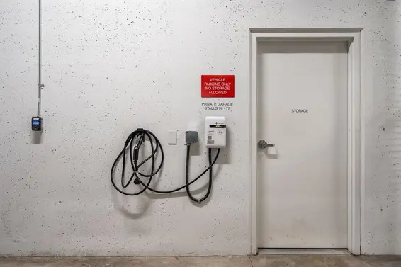 223 650 East 2nd Street, North Vancouver For Sale - image 30