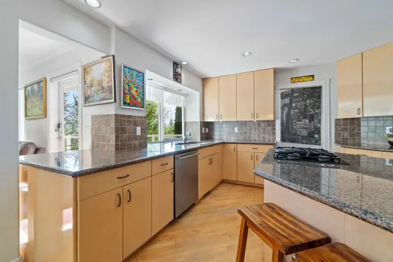 3866 Michener Way, North Vancouver For Sale - image 19