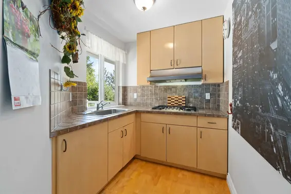 3866 Michener Way, North Vancouver For Sale - image 20