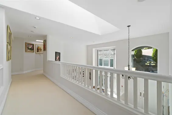 3866 Michener Way, North Vancouver For Sale - image 24