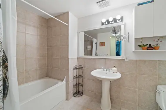 3866 Michener Way, North Vancouver For Sale - image 35