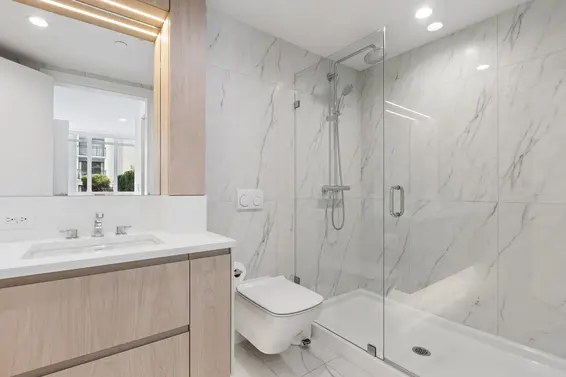 208 177 West 3rd Street, North Vancouver For Sale - image 17