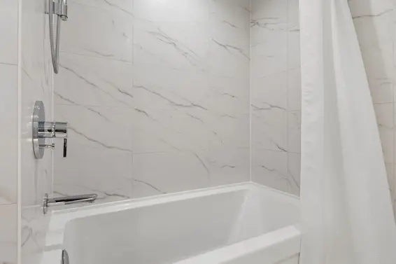 208 177 West 3rd Street, North Vancouver For Sale - image 22