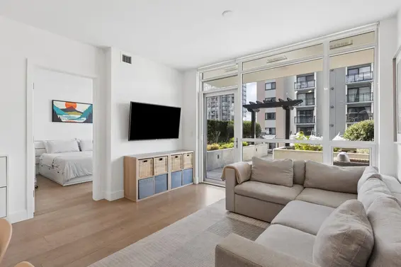 208 177 West 3rd Street, North Vancouver For Sale - image 3