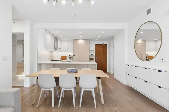 208 177 West 3rd Street, North Vancouver For Sale - image 8