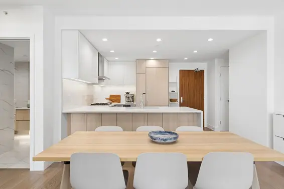 208 177 West 3rd Street, North Vancouver For Sale - image 9