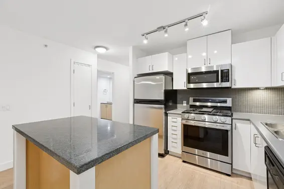 104 175 West 1st Street, North Vancouver For Sale - image 8