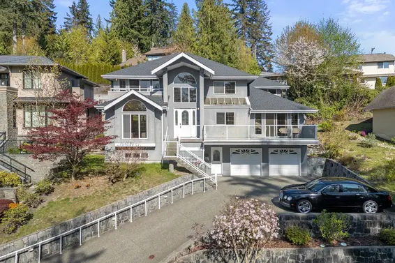 192 Montroyal Boulevard, North Vancouver