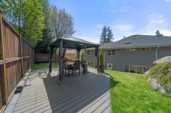 192 Montroyal Boulevard, North Vancouver For Sale - image 4