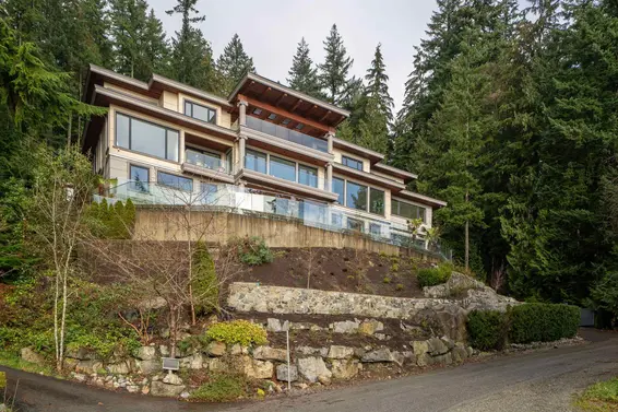 1119 Millstream Road, West Vancouver For Sale - image 2
