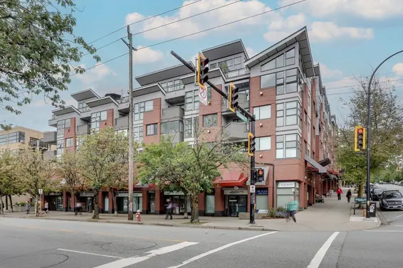306 305 Lonsdale Avenue, North Vancouver
