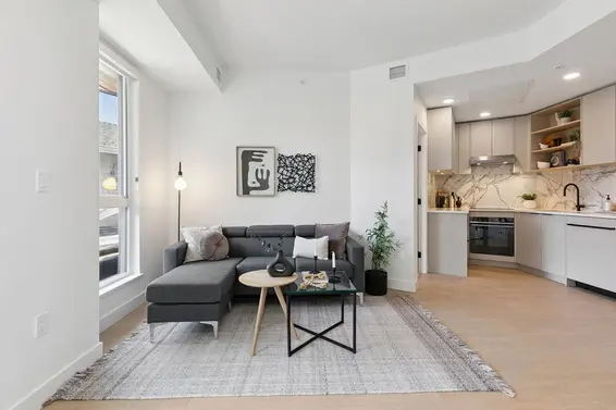 202 333 St. David's Avenue, North Vancouver For Sale - image 3