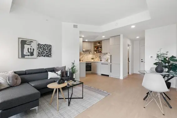 202 333 St. David's Avenue, North Vancouver For Sale - image 5