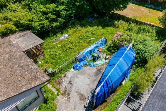2465 Keats Road, North Vancouver For Sale - image 12