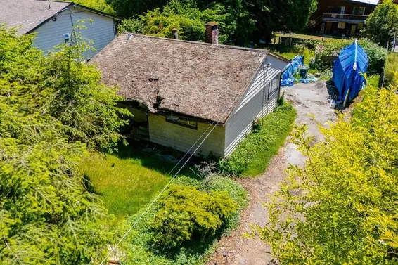 2465 Keats Road, North Vancouver For Sale - image 15