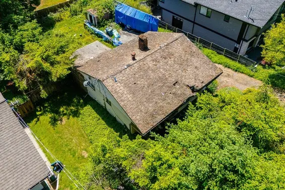 2465 Keats Road, North Vancouver For Sale - image 16
