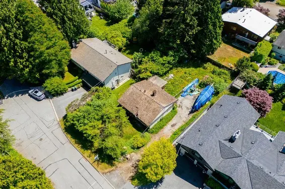 2465 Keats Road, North Vancouver For Sale - image 3