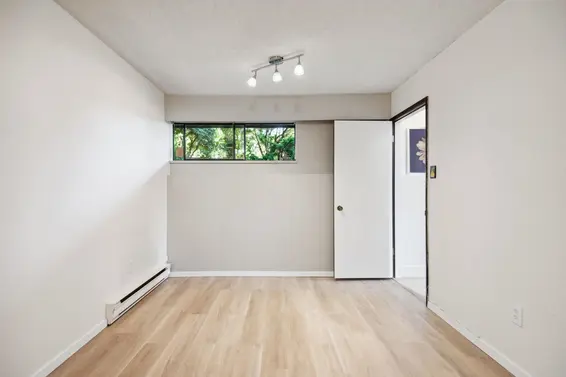 27 2214 Folkestone Way, West Vancouver For Sale - image 29