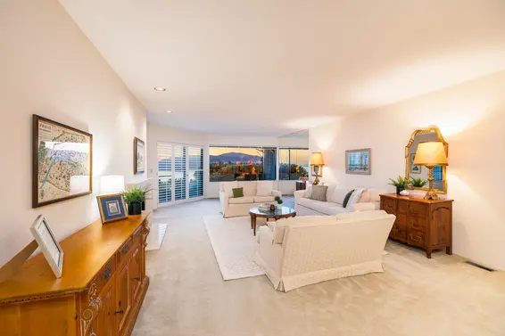 5360 Meadfeild Road, West Vancouver For Sale - image 11