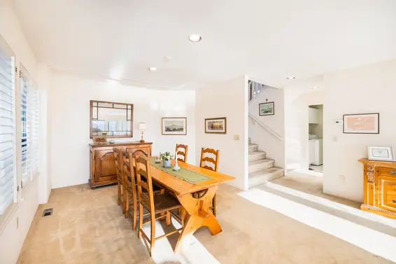 5360 Meadfeild Road, West Vancouver For Sale - image 15