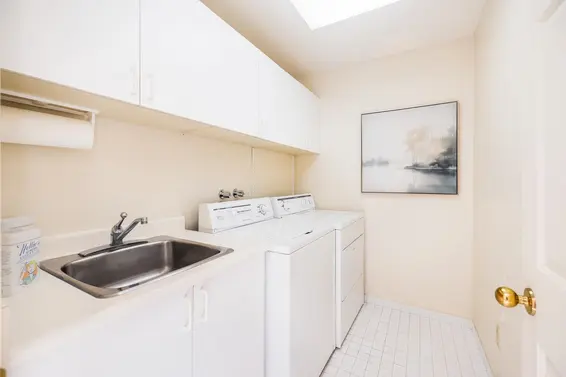 5360 Meadfeild Road, West Vancouver For Sale - image 24