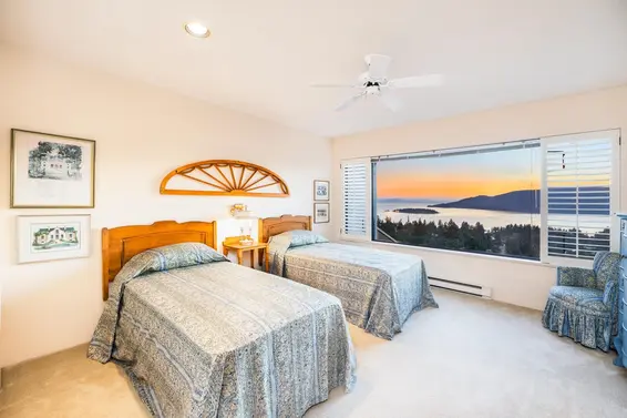5360 Meadfeild Road, West Vancouver For Sale - image 32
