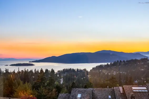 5360 Meadfeild Road, West Vancouver For Sale - image 38