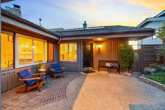 5360 Meadfeild Road, West Vancouver For Sale - image 8