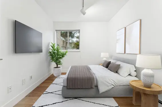 1 2110 Marine Drive, West Vancouver For Sale - image 13