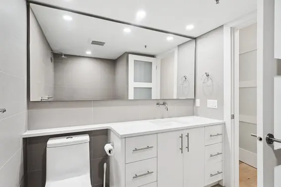 1 2110 Marine Drive, West Vancouver For Sale - image 19