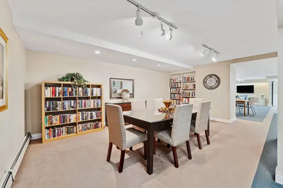 1 2110 Marine Drive, West Vancouver For Sale - image 27