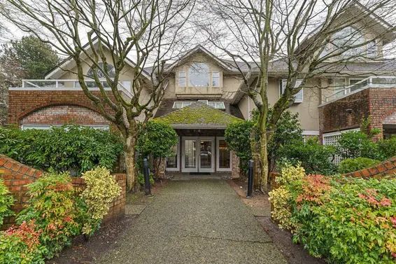 1 2110 Marine Drive, West Vancouver For Sale - image 29