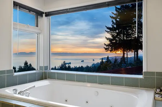 2215 Chairlift Road, West Vancouver For Sale - image 18