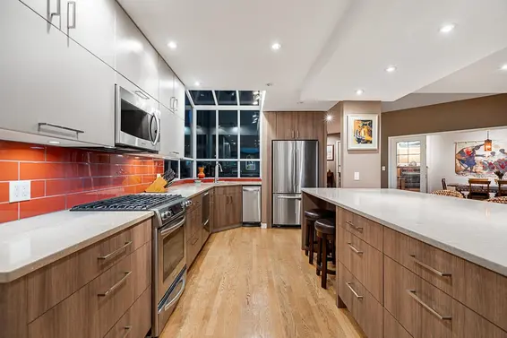 2215 Chairlift Road, West Vancouver For Sale - image 3