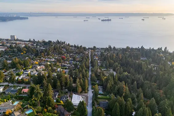 2215 Chairlift Road, West Vancouver For Sale - image 37