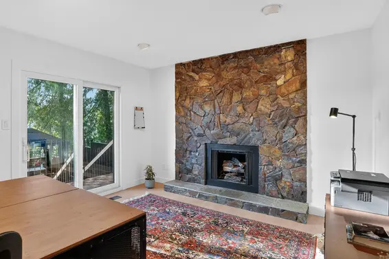 2221 Bowser Avenue, North Vancouver For Sale - image 20