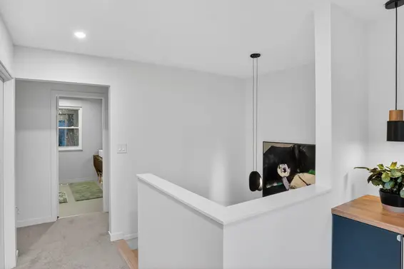 2221 Bowser Avenue, North Vancouver For Sale - image 25